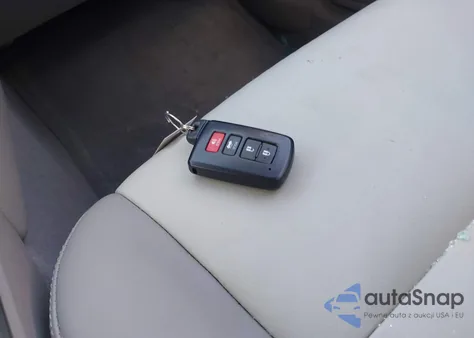 2012 Toyota Camry Xle z USA, uszkodzony, nr VIN 4T4BF1FK6CR181254